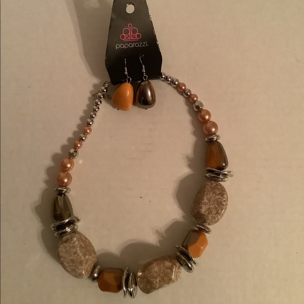 Paparazzi Necklace And Earrings Set New